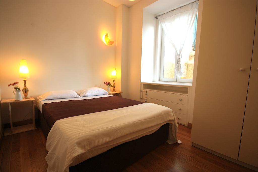 Apartmán Myplace - Lisbon - Camoes Exteriér fotografie